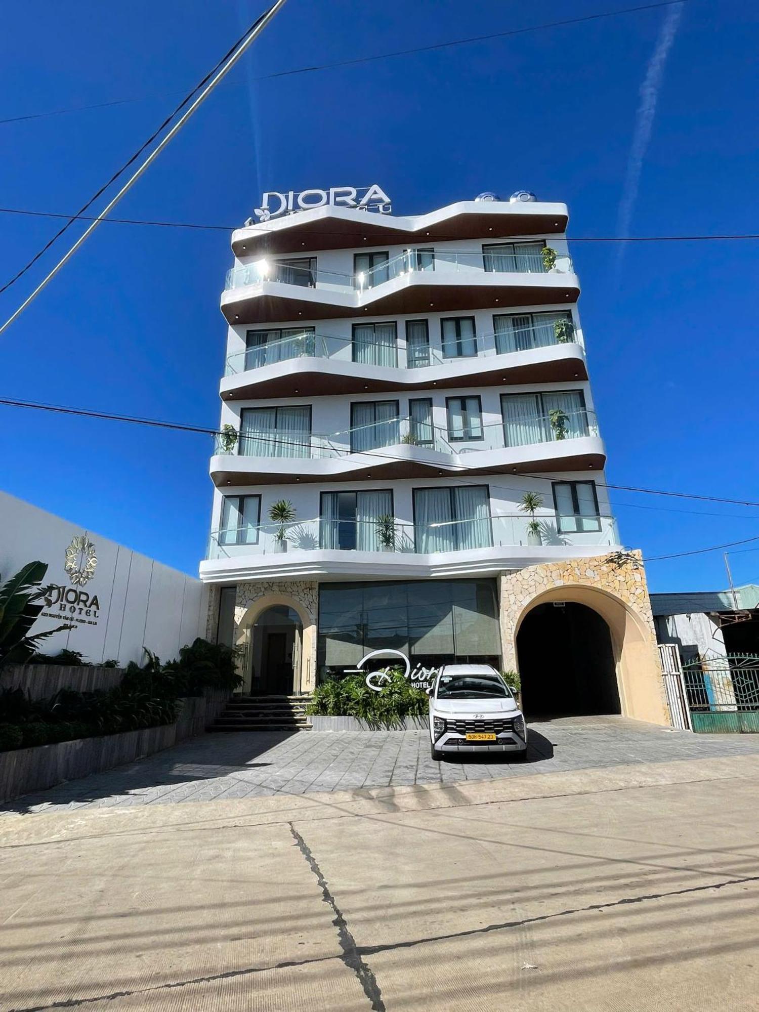 Diora Hotel Pleiku By Hos Exterior photo